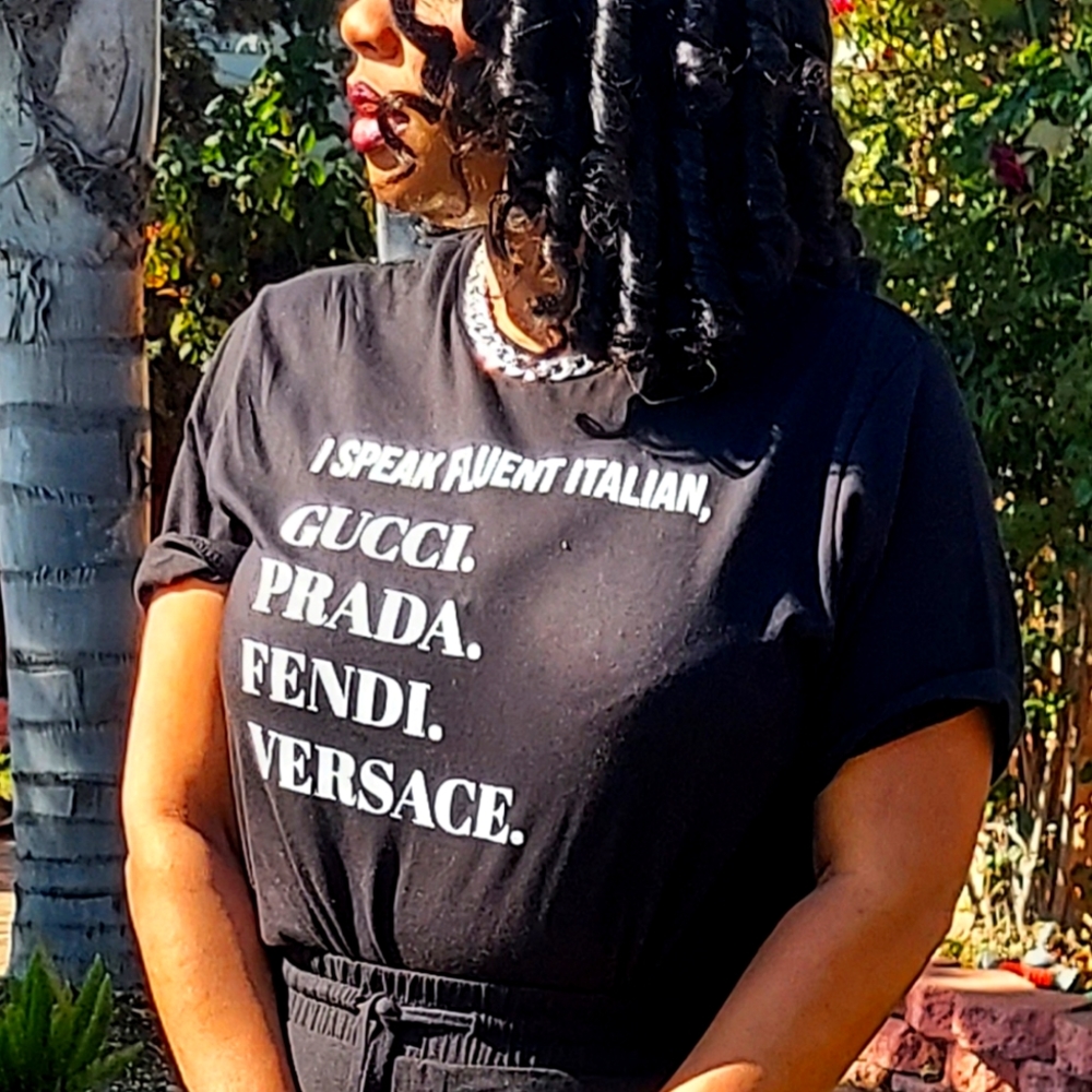 I Speak Fluent Italian black crewneck t shirt